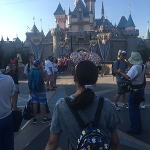 Meet your Posher, Sierra